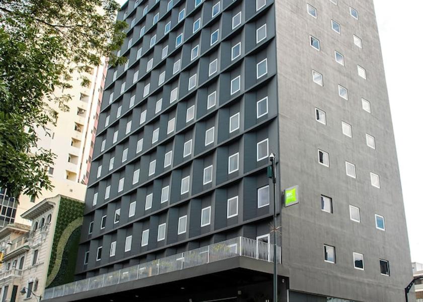 Pichincha Guayaquil Facade