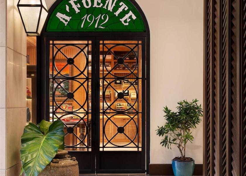  Santiago de los Caballeros Gift Shop
