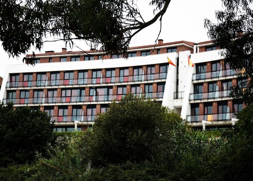 Cantabria El Astillero Facade
