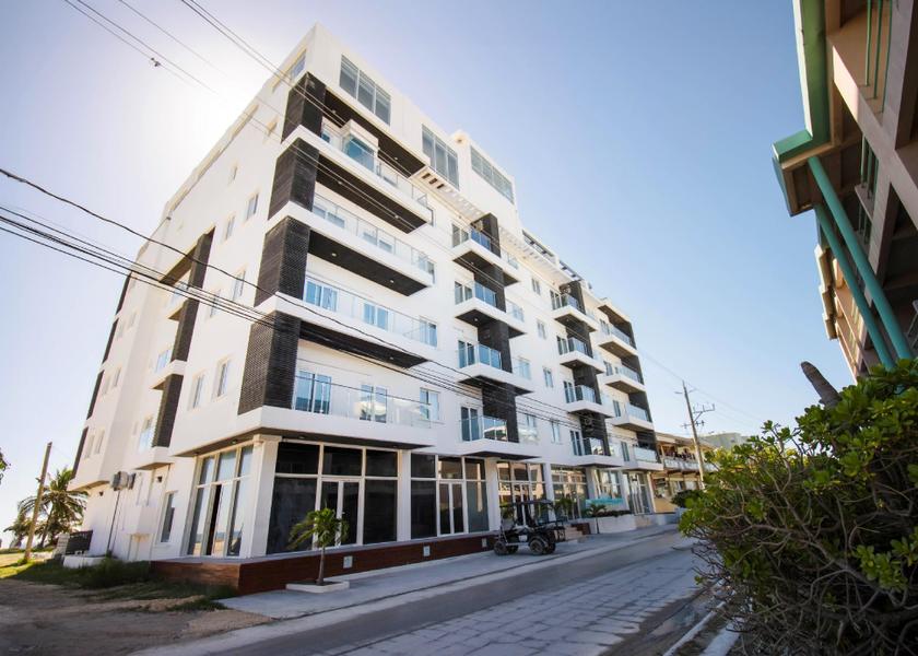  San Pedro exterior view