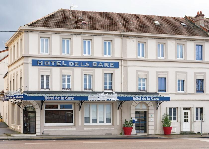 Bourgogne-Franche-Comté Autun Front of property