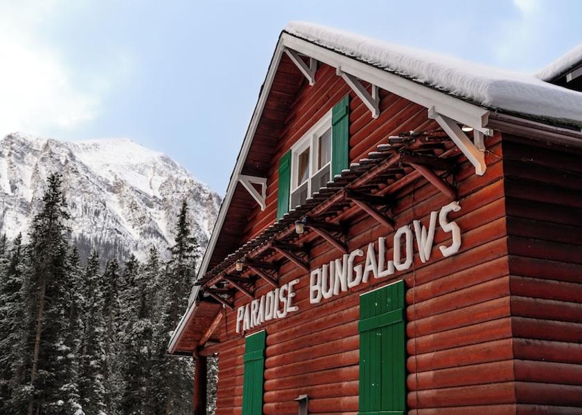 Alberta Lake Louise Exterior