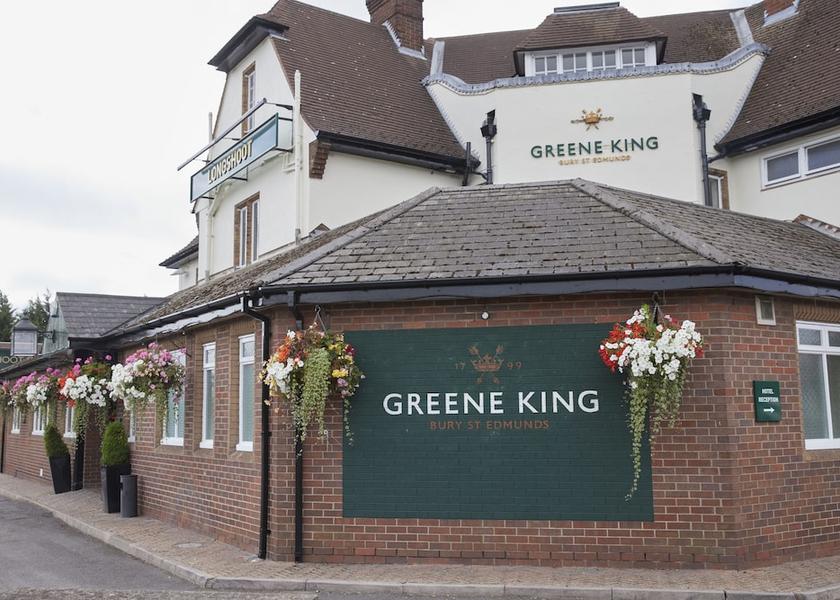 England Nuneaton Exterior Detail