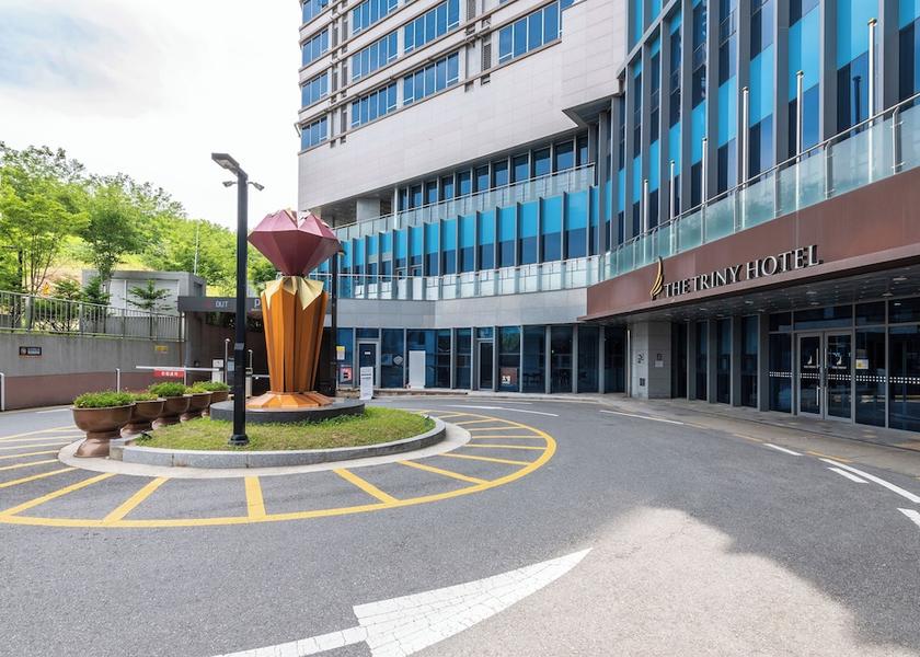 Gyeonggi Yongin Exterior