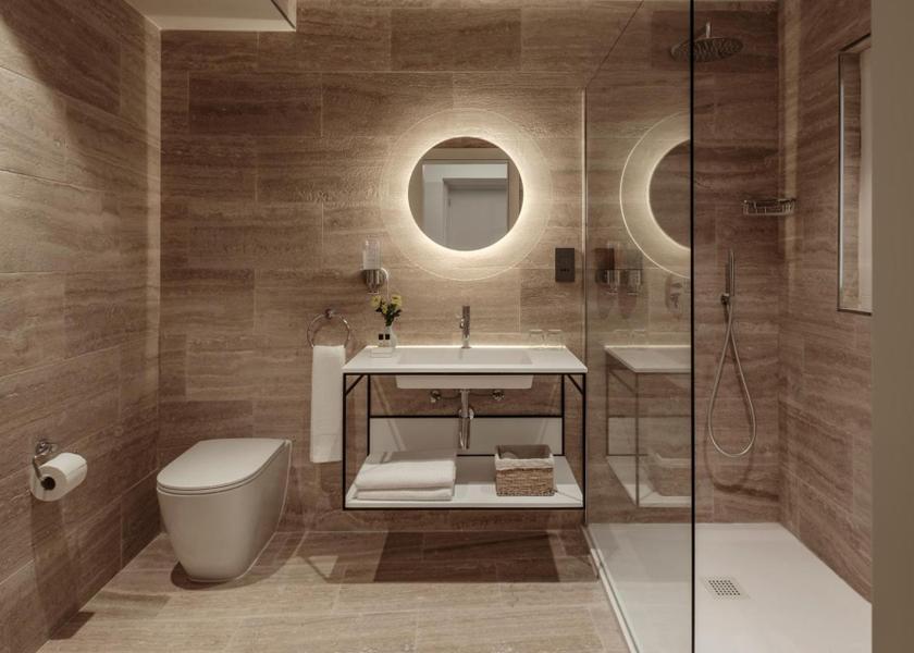  Valletta Suite with Hot Tub