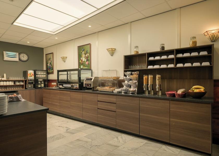 South Holland Brielle Breakfast buffet