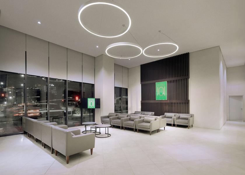 Taguig Lobby sitting area