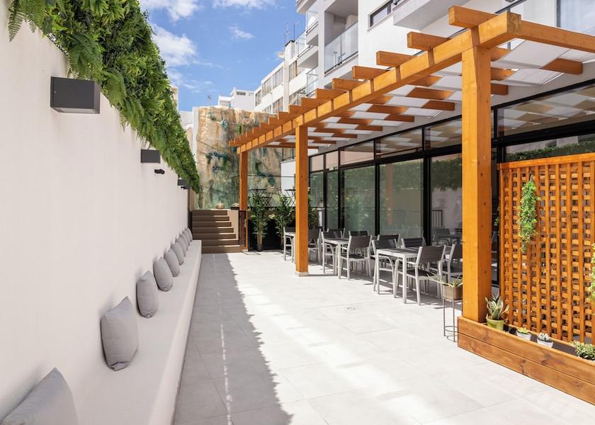 Faro District Faro Exterior Detail