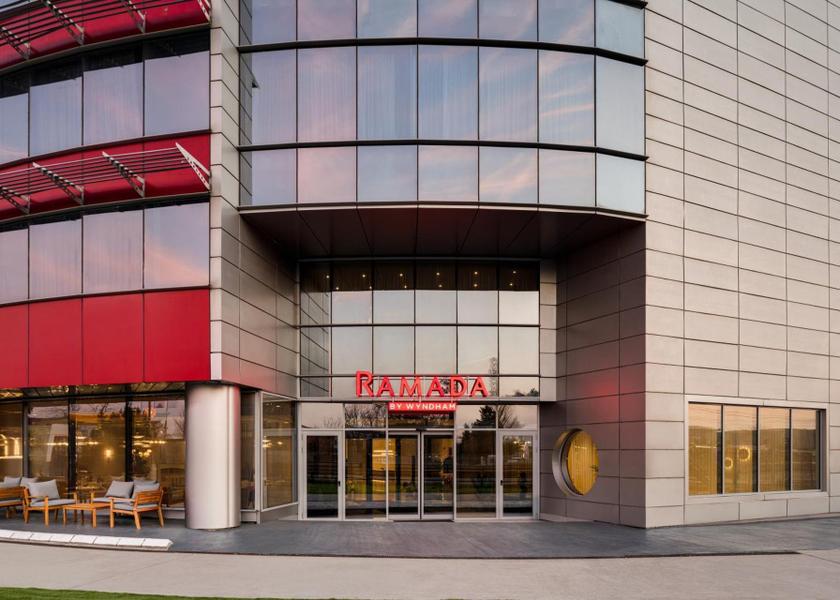  Otopeni exterior view