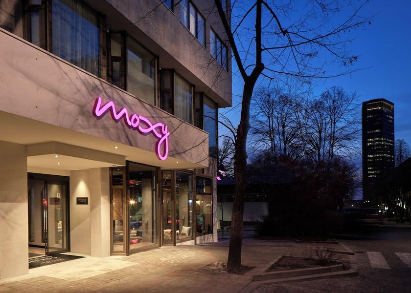  Belgrade Exterior Detail