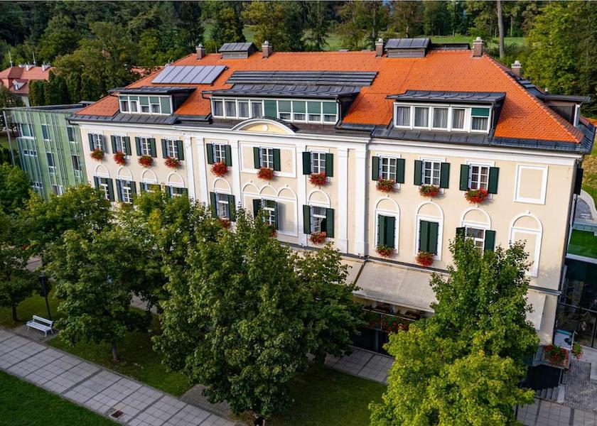  Rogaska Slatina Primary image