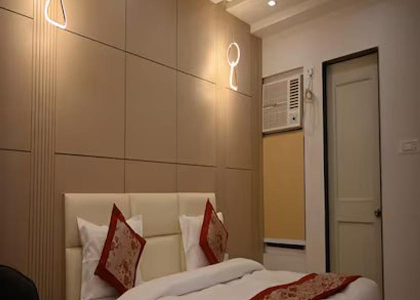 Uttar Pradesh Ayodhya Deluxe Room