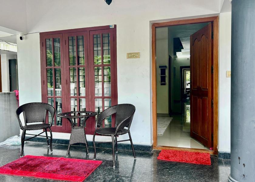 Kerala Guruvayur Public Areas