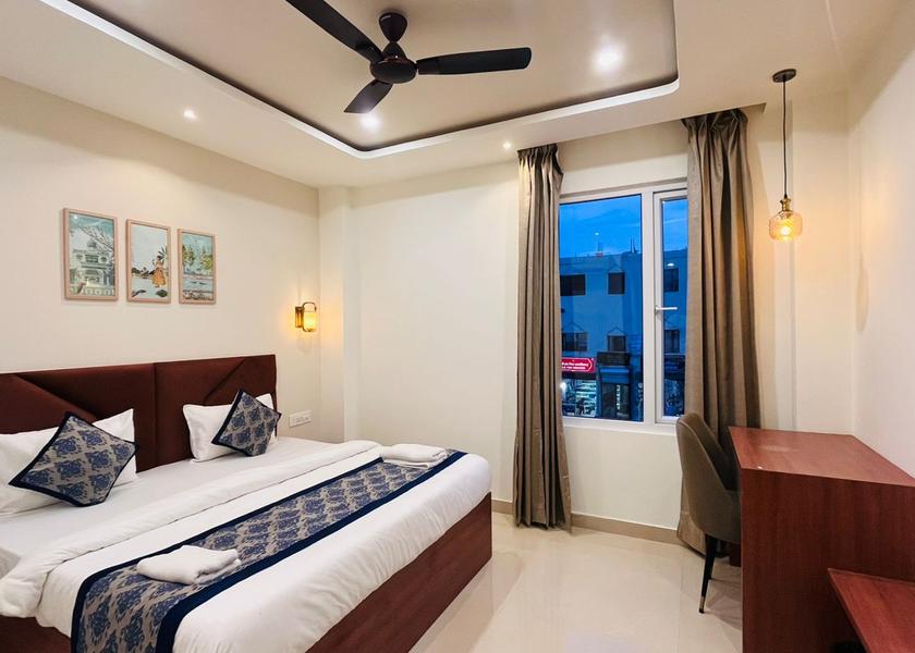 Uttar Pradesh Ayodhya Deluxe Room