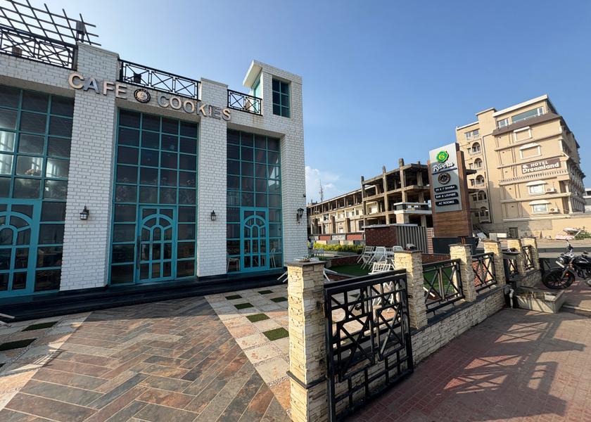 Odisha Puri Hotel Exterior