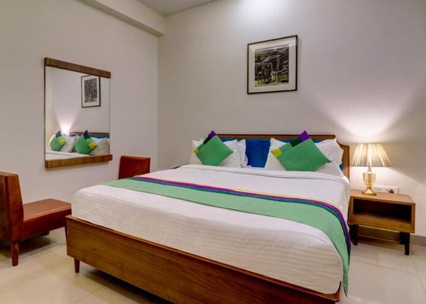 Uttar Pradesh Agra DELUXE ROOMS