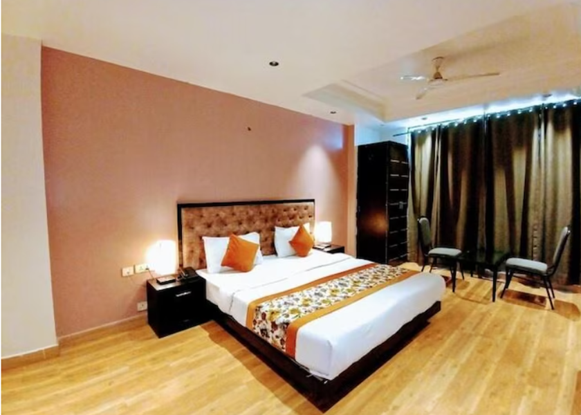 Delhi Delhi Deluxe Room