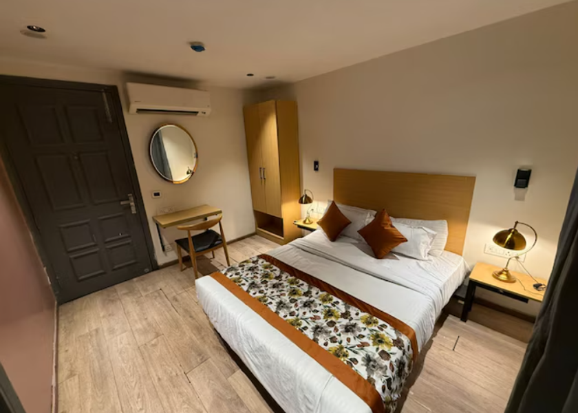 Delhi Delhi Deluxe Room
