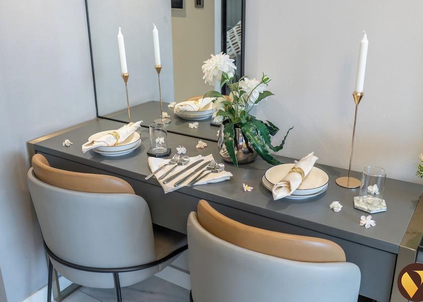 Abu Dhabi Emirate Madinat Zayed In-Room Dining