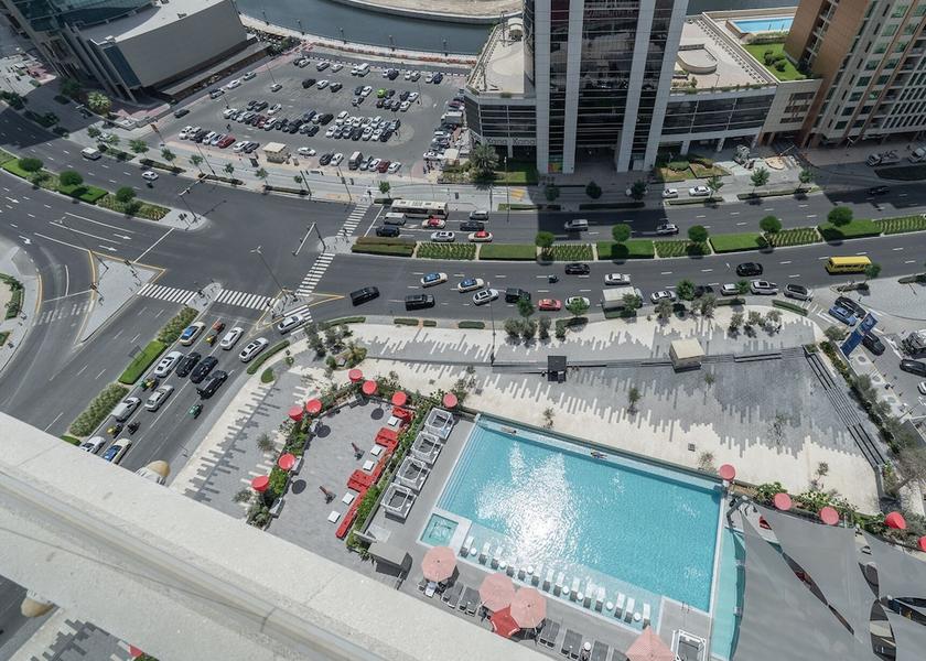 Abu Dhabi Emirate Madinat Zayed Pool