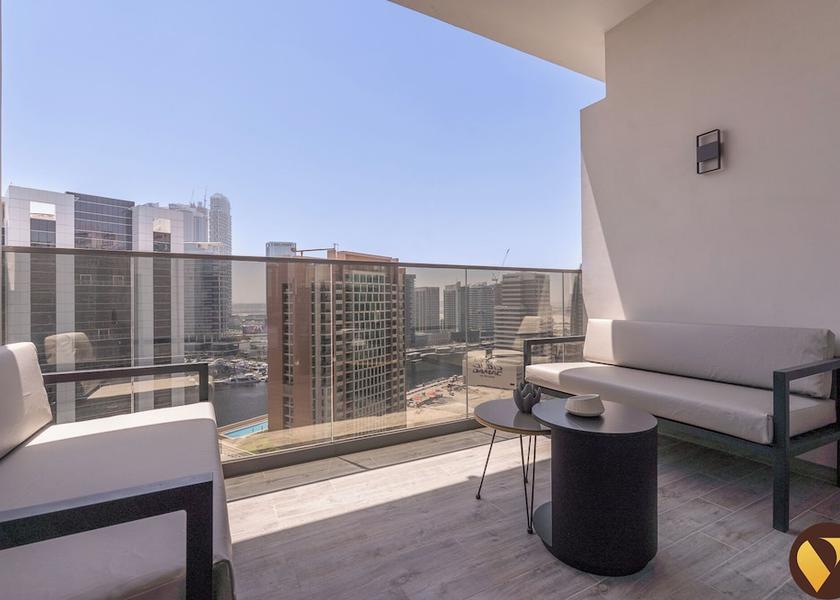 Abu Dhabi Emirate Madinat Zayed Balcony