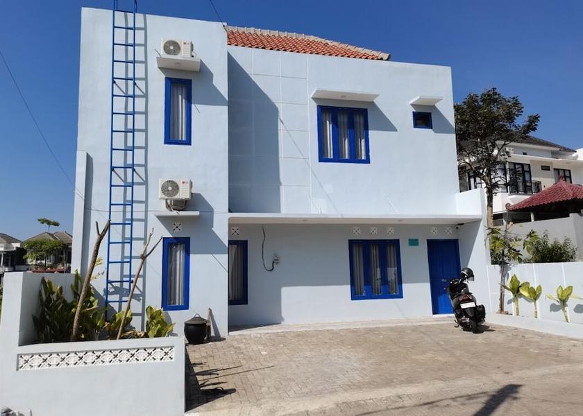 East Java Batu Exterior Detail