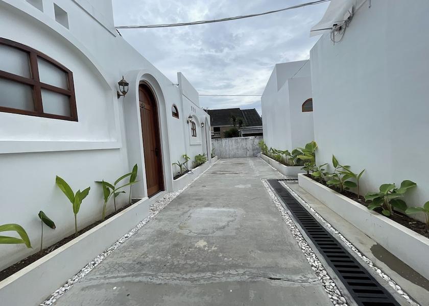  Ngaglik Exterior Detail