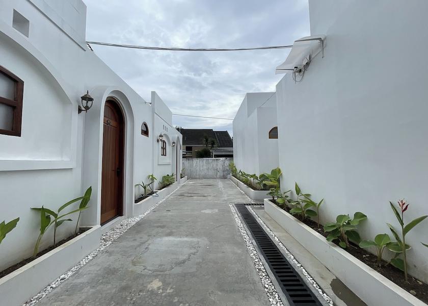  Ngaglik Exterior Detail