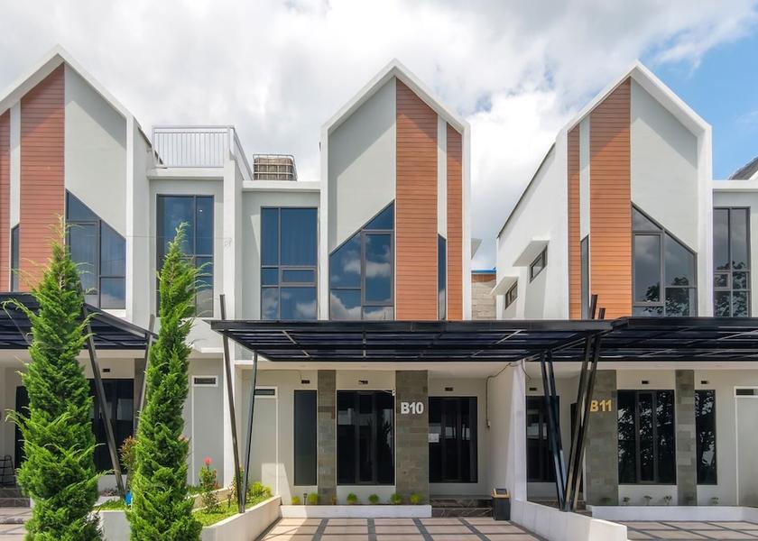 East Java Batu Primary image