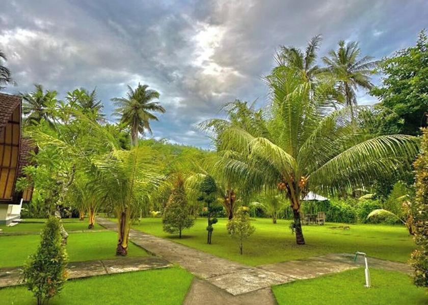  Penida Island Exterior Detail
