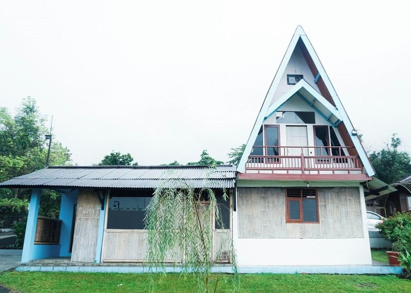 West Java Ciawi Exterior Detail