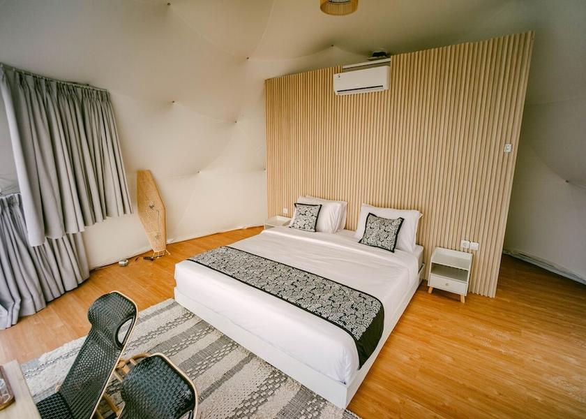 Central Java Getasan Room