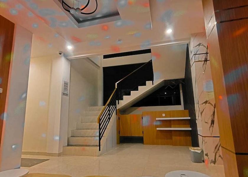  Pontianak Interior Entrance