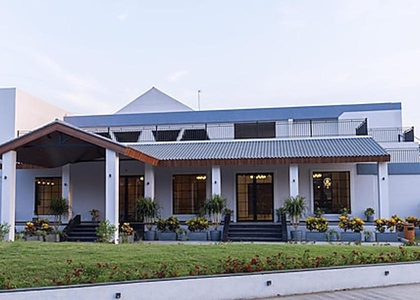Gujarat Surat Hotel Exterior
