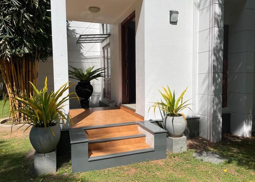 Gampaha District Negombo Exterior Detail