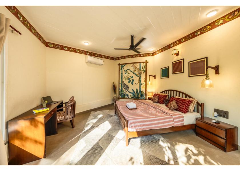 Madhya Pradesh Pachmarhi 1025