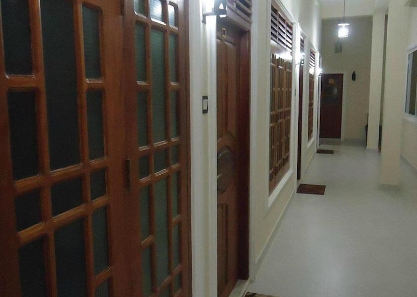 Hambantota District Tissamaharama Exterior Detail