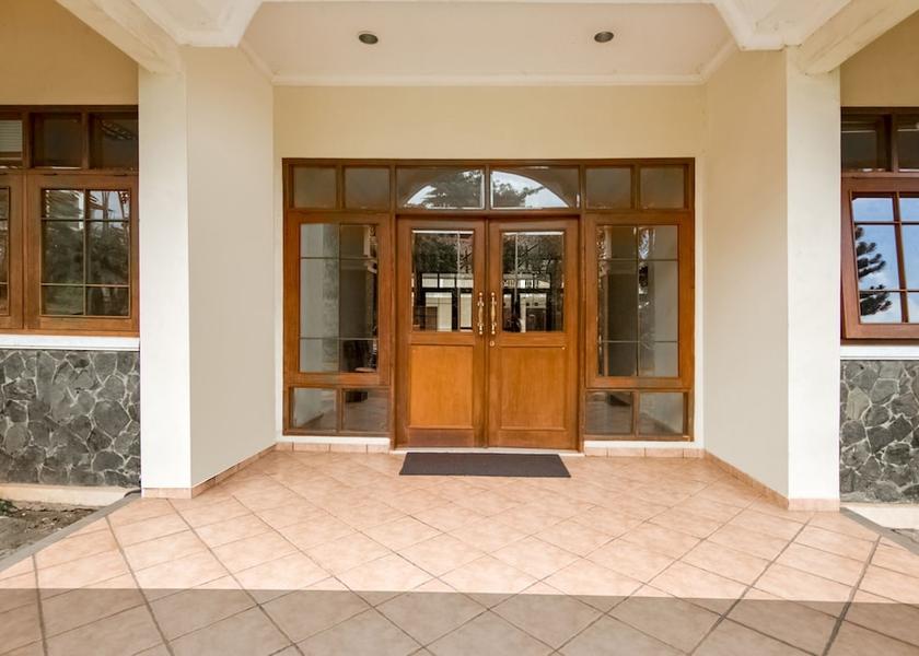 Central Java Ungaran Front of property