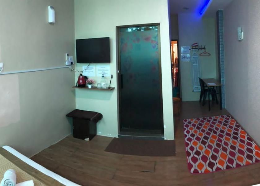 Perak Batu Gajah Living Area