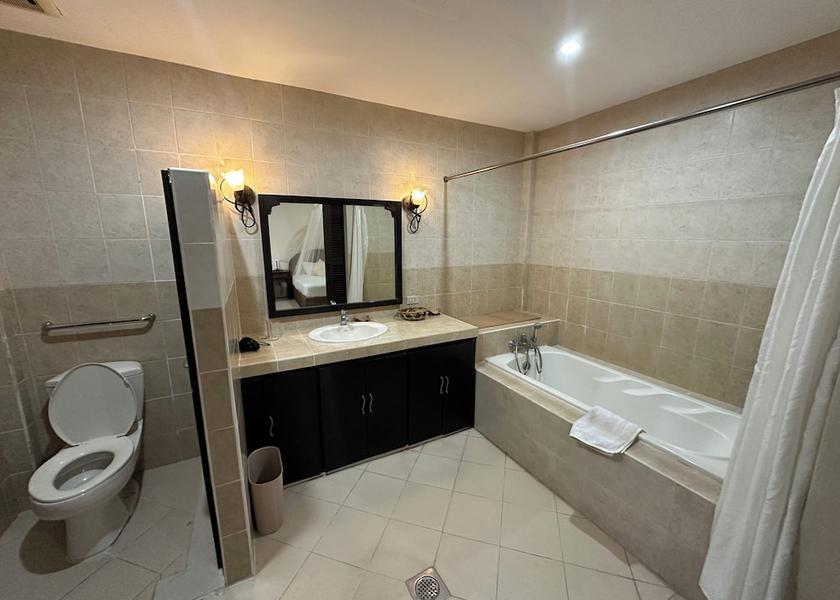 Central Visayas Santander Bathroom