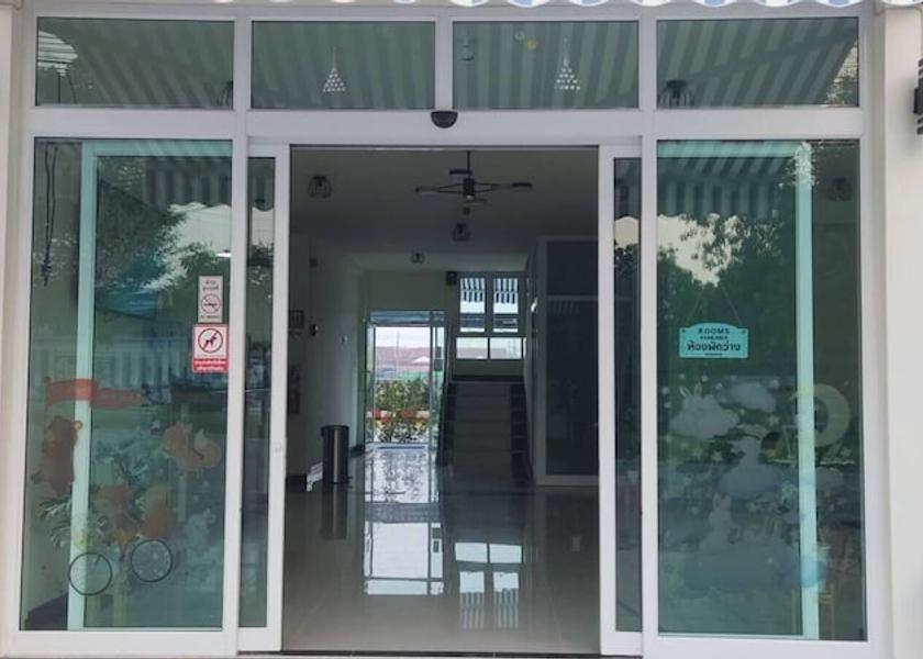 Chonburi Province Chonburi Facade