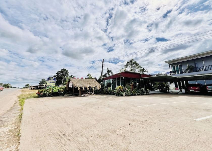Udon Thani Province Ban Dung Exterior Detail