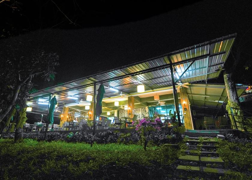 Phuket Ratsada Facade