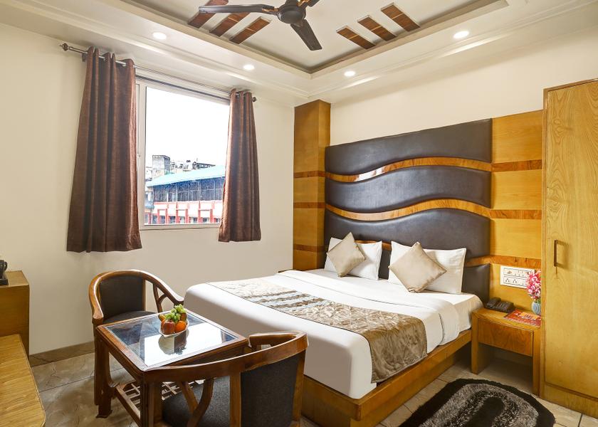 Delhi Delhi Deluxe Room