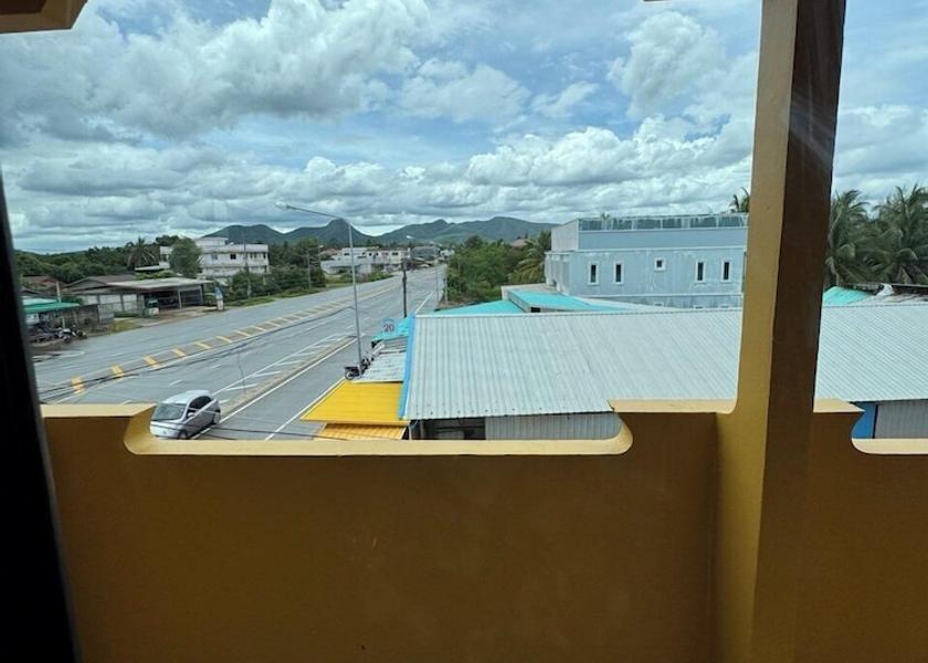 Chumphon Pathio Balcony