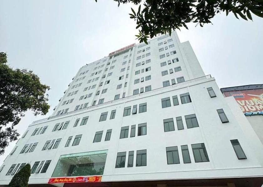 Thai Nguyen Thai Nguyen Facade