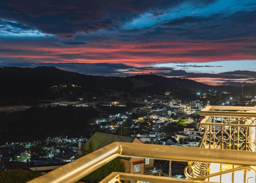Lam Dong Province Da Lat Delux Double Room with Balcony