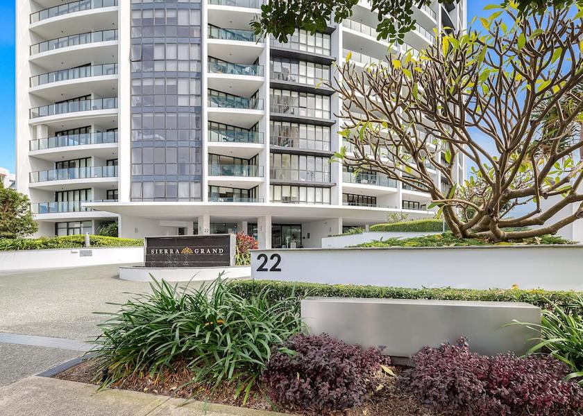 Queensland Broadbeach Entrance