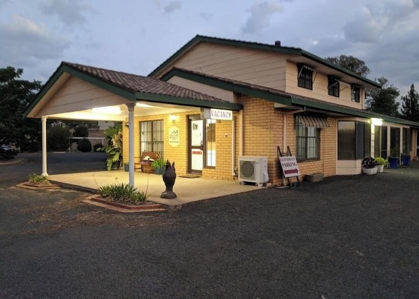 New South Wales Young Exterior Detail
