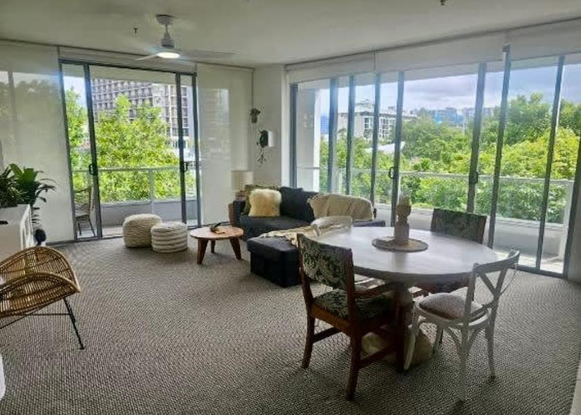 Queensland Cairns Room